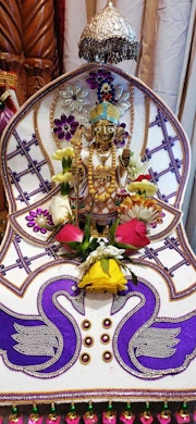 Stanmore Temple Murti Darshan