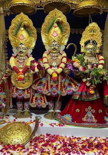 Surat Rustambag Temple Murti Darshan