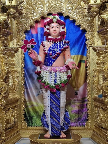 Surat Rustambag Temple Murti Darshan