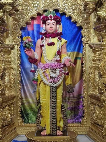 Surat Rustambag Temple Murti Darshan