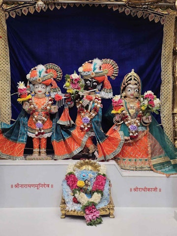 Surat Rustambag Temple Murti Darshan