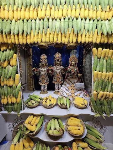 Surat Rustambag Temple Murti Darshan