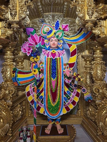 Surat Rustambag Temple Murti Darshan