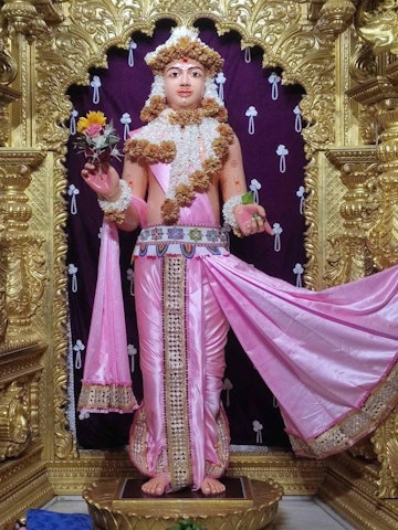Surat Rustambag Temple Murti Darshan
