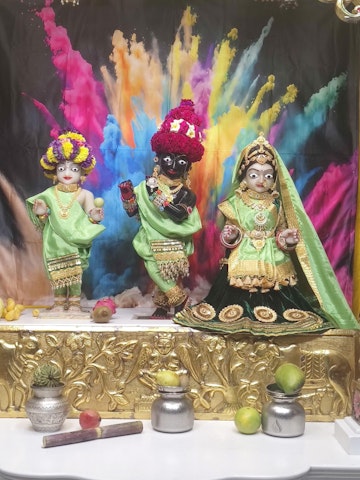 Surat Rustambag Temple Murti Darshan