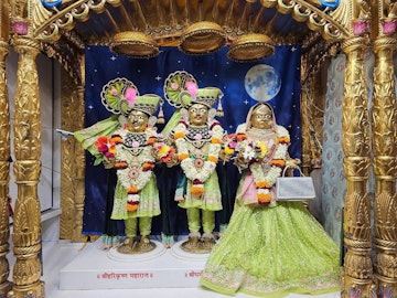 Surat Rustambag Temple Murti Darshan