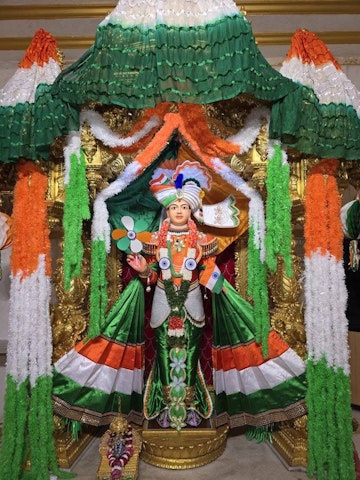 Surat Rustambag Temple Murti Darshan