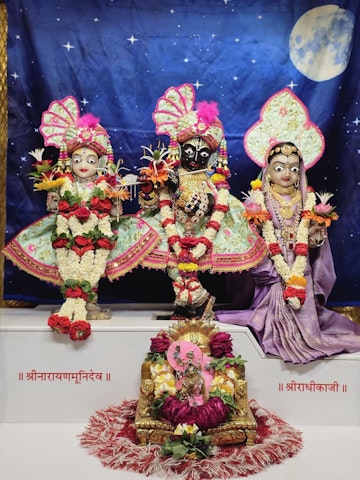 Surat Rustambag Temple Murti Darshan