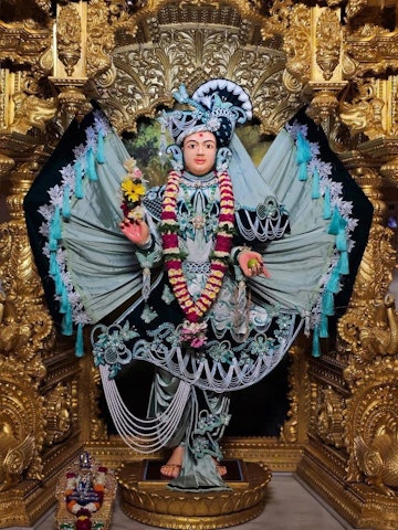 Surat Rustambag Temple Murti Darshan