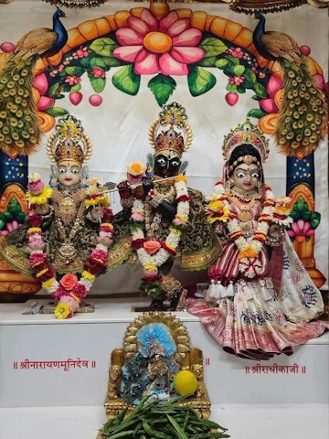 Surat Rustambag Temple Murti Darshan