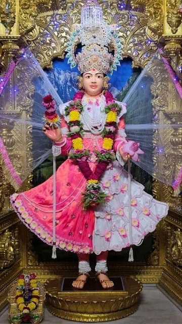 Surat Rustambag Temple Murti Darshan