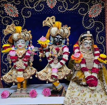 Surat Rustambag Temple Murti Darshan