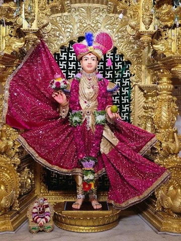 Surat Rustambag Temple Murti Darshan