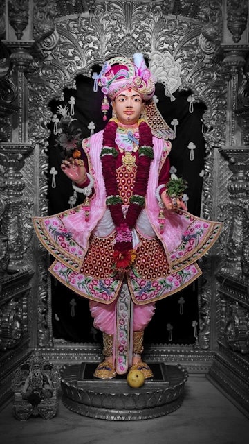 Surat Rustambag Temple Murti Darshan