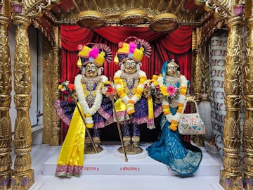 Surat Rustambag Temple Murti Darshan