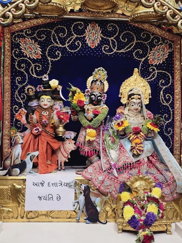 Surat Rustambag Temple Murti Darshan