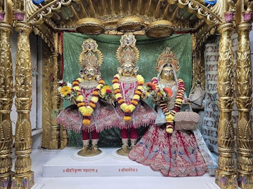 Surat Rustambag Temple Murti Darshan