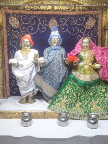 Surat Rustambag Temple Murti Darshan