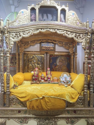 Surat Rustambag Temple Murti Darshan