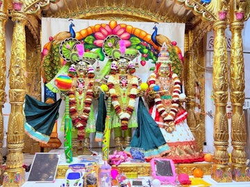 Surat Rustambag Temple Murti Darshan