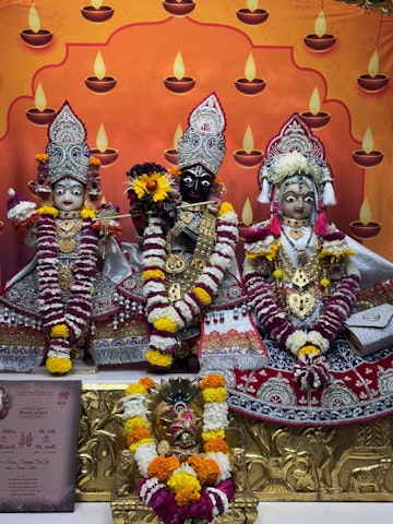Surat Rustambag Temple Murti Darshan