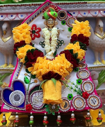Sydney Temple Murti Darshan