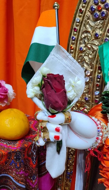 Sydney Temple Murti Darshan