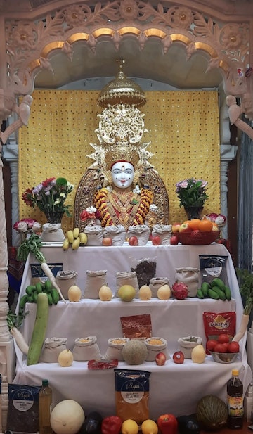 Sydney Temple Murti Darshan