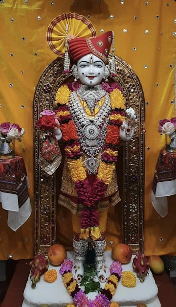 Sydney Temple Murti Darshan