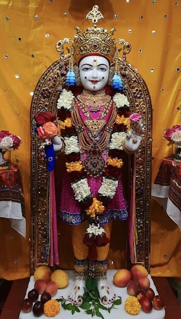 Sydney Temple Murti Darshan