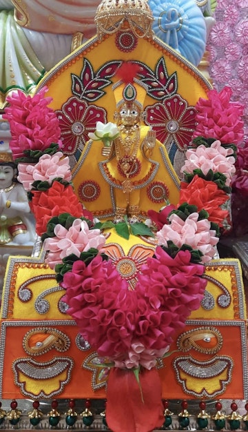 Sydney Temple Murti Darshan