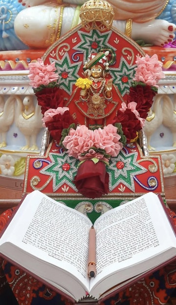 Sydney Temple Murti Darshan