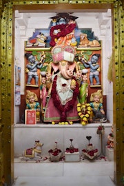 Vadtal Temple Murti Darshan