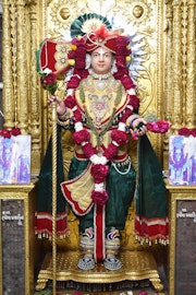 Vadtal Temple Murti Darshan