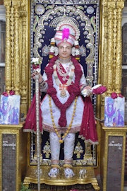 Vadtal Temple Murti Darshan