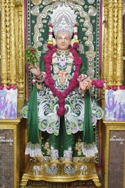 Vadtal Temple Murti Darshan
