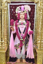 Vadtal Temple Murti Darshan