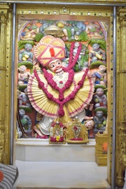 Vadtal Temple Murti Darshan