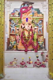 Vadtal Temple Murti Darshan