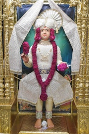 Vadtal Temple Murti Darshan