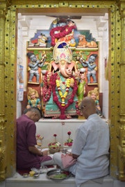Vadtal Temple Murti Darshan