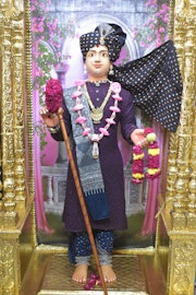Vadtal Temple Murti Darshan