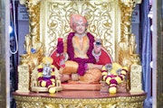 Vadtal Temple Murti Darshan