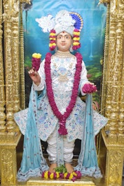 Vadtal Temple Murti Darshan