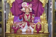 Vadtal Temple Murti Darshan