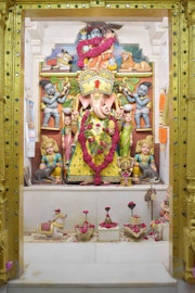 Vadtal Temple Murti Darshan
