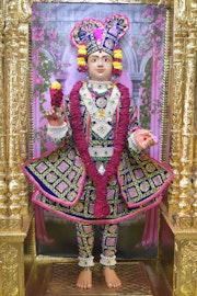 Vadtal Temple Murti Darshan