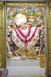 Vadtal Temple Murti Darshan