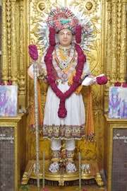 Vadtal Temple Murti Darshan