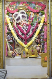 Vadtal Temple Murti Darshan